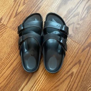 Grey Birkenstock’s